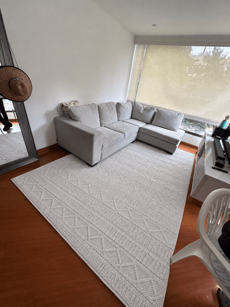 Athena 385 Blanco Hueso - Kodaz CarpetKodaz Carpet